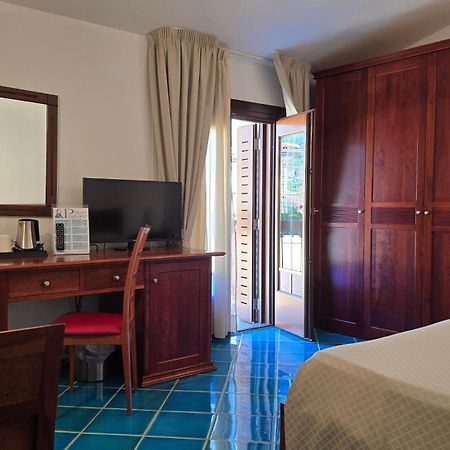 Hotel Pisacane Sapri Esterno foto