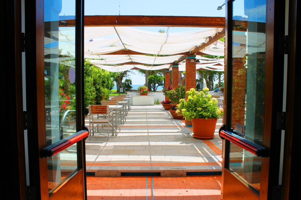 Hotel Pisacane Sapri Esterno foto
