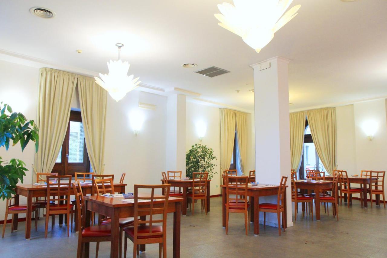 Hotel Pisacane Sapri Esterno foto