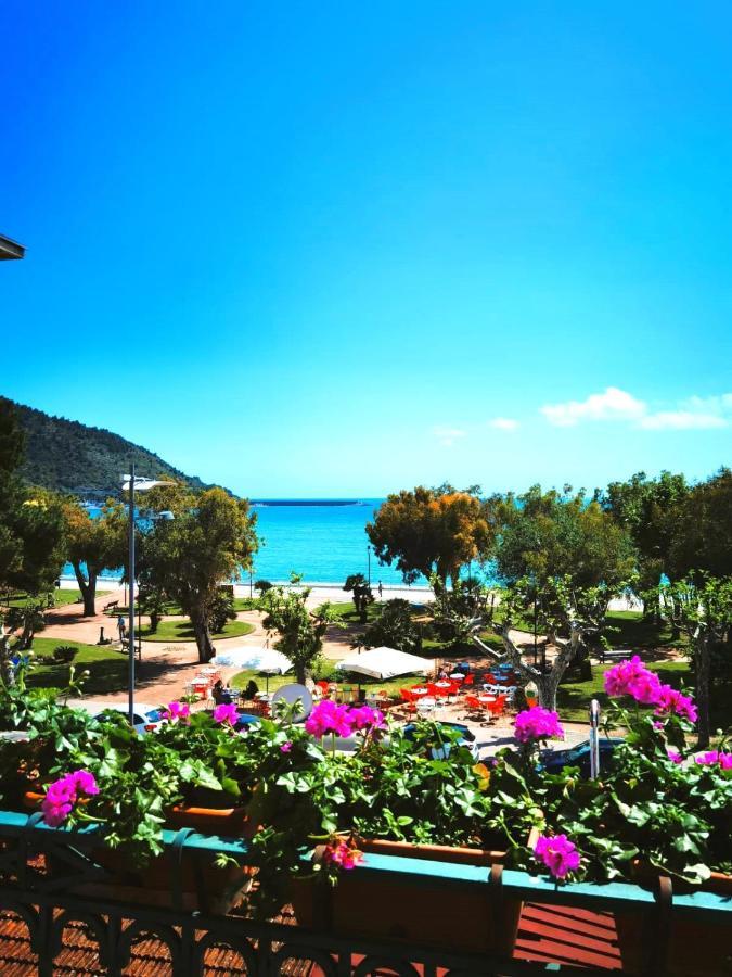 Hotel Pisacane Sapri Esterno foto